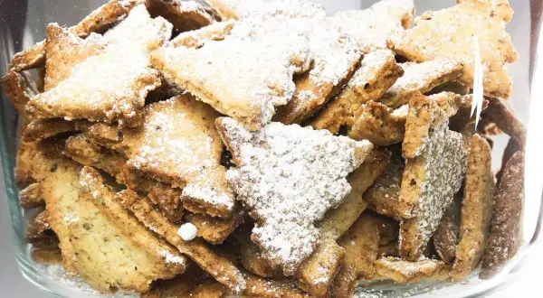 Domowe ciastka choinkowe - Przepis na świąteczne wypieki